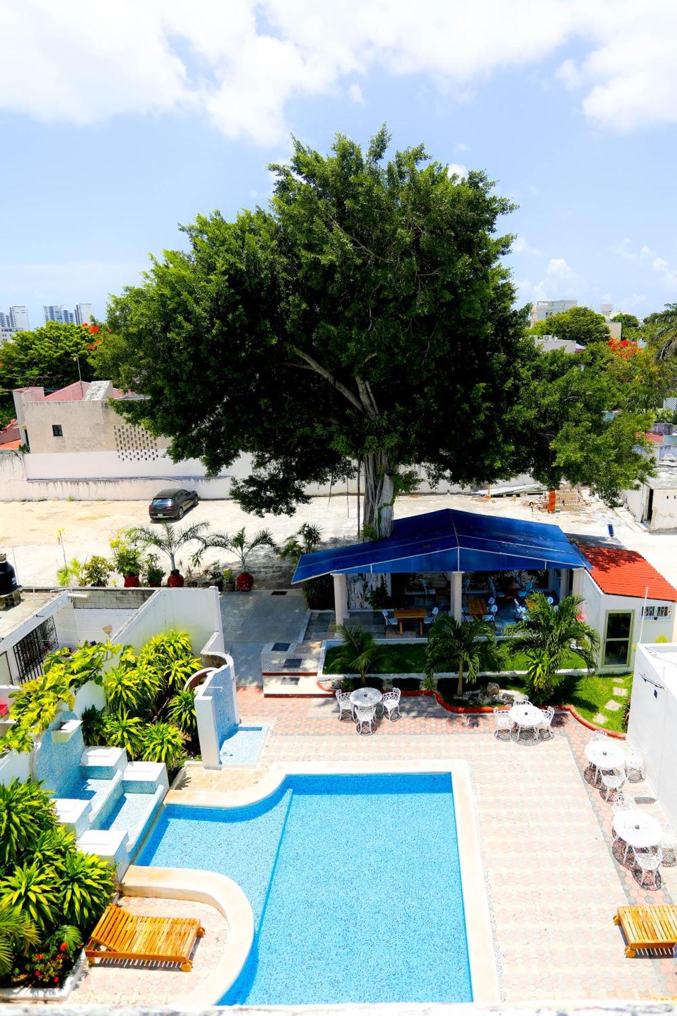 Hotel Maria De Lourdes Cancún Exterior foto